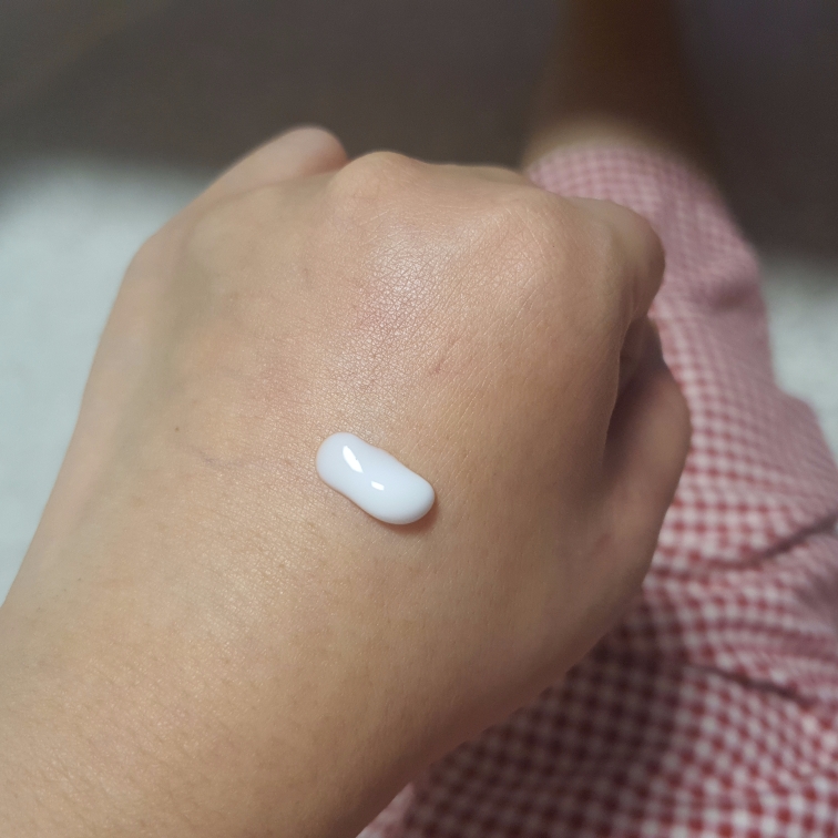 双重亚麻酸舒缓乳液的真实用户使用照片