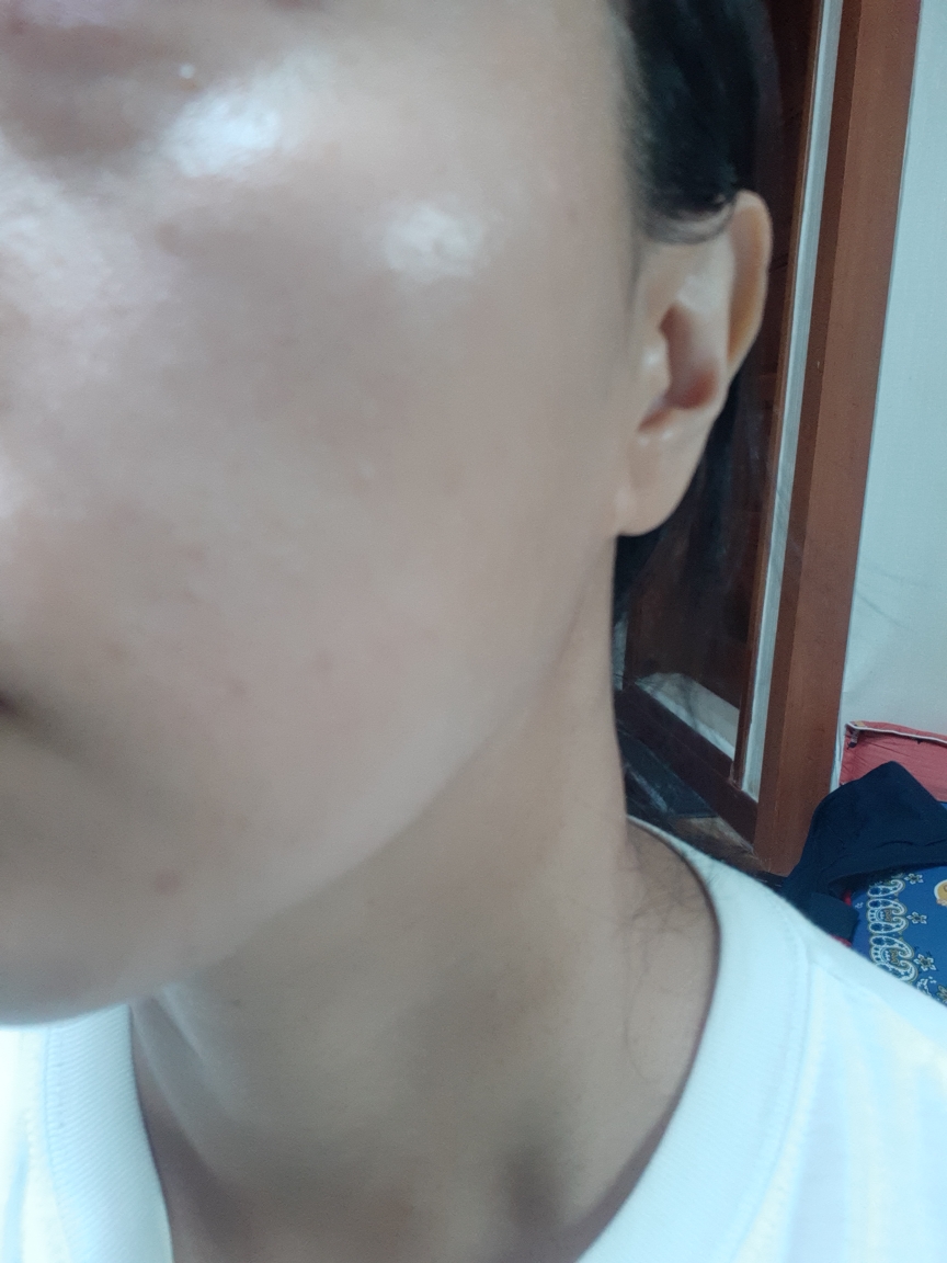 金色密集抗皱护肤霜的真实用户使用照片