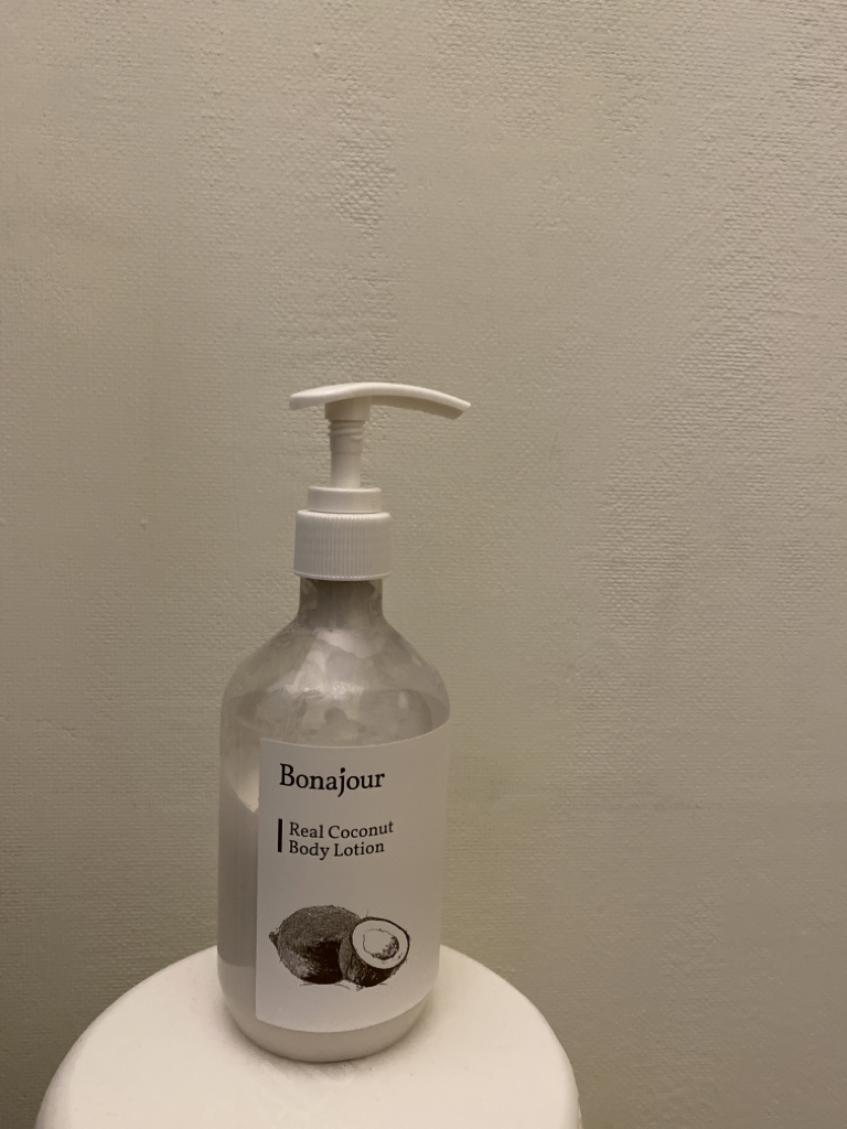 보나쥬르 (BONAJOUR) 코코넛 바디 로션 review image