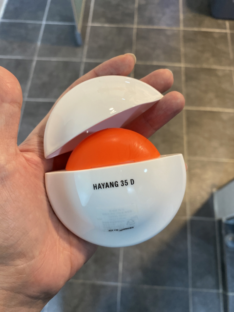테 (Te') 하양 35 디 [SPF35/PA++] review image