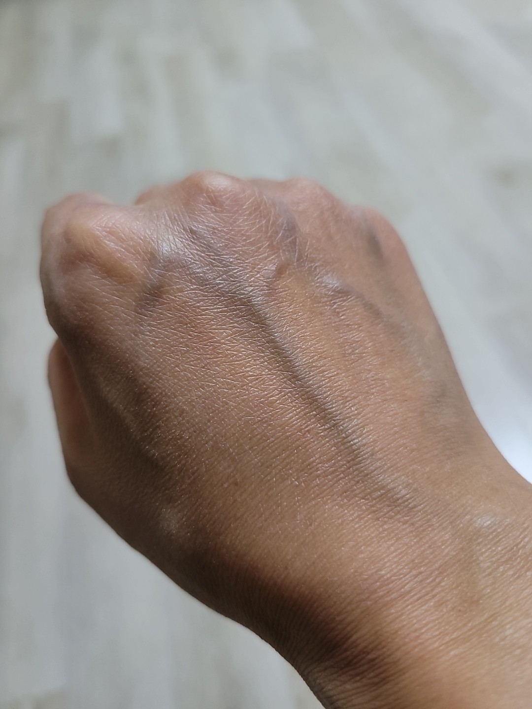Real user review photo of Body Lotion in Oil [On the Sofa]