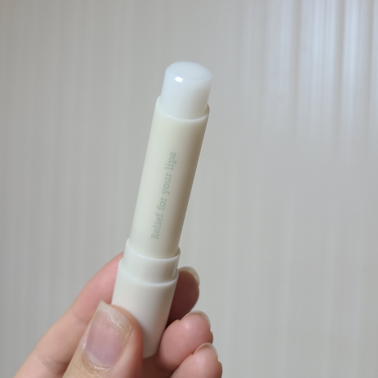 滋养润唇膏 [全天候]的真实用户使用照片