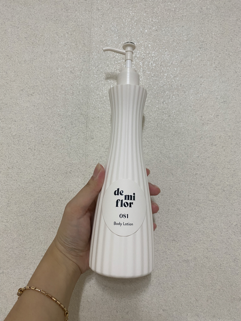 데미플로 (demiflor) 바디로션 081 플레라쥬 review image