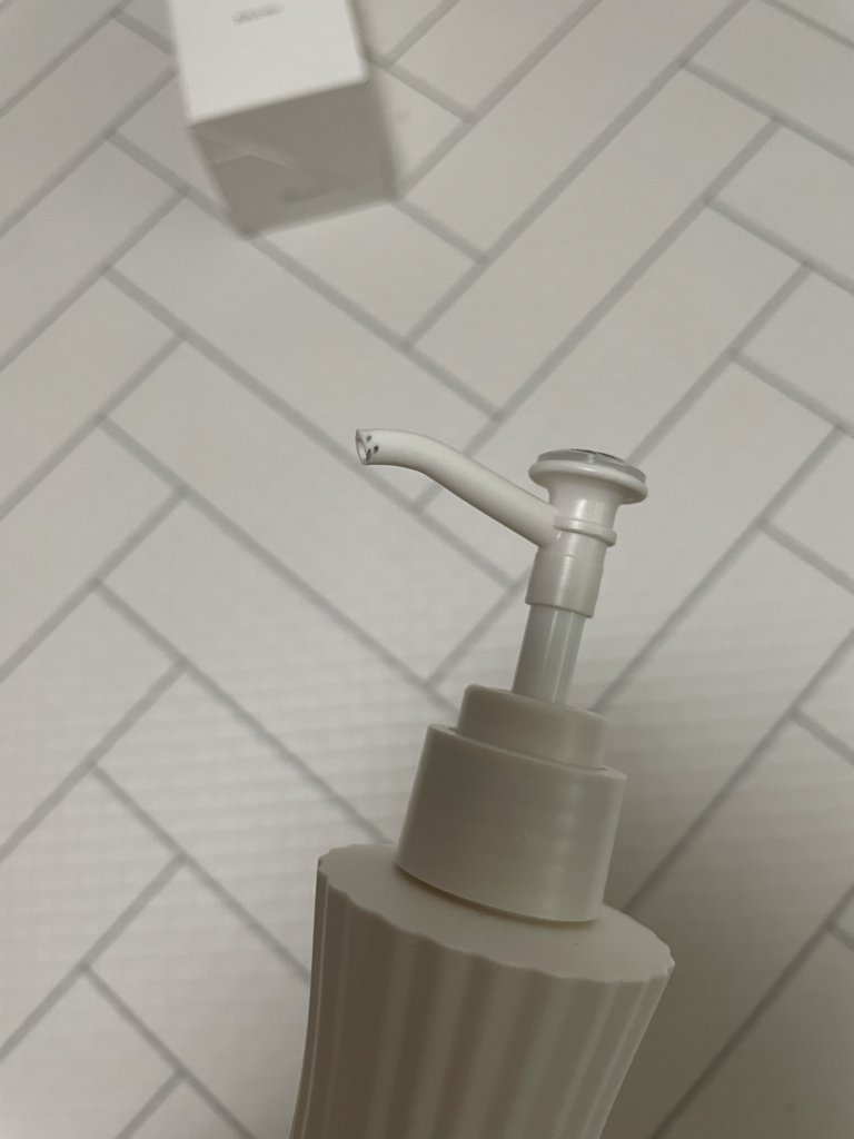 데미플로 (demiflor) 바디로션 081 플레라쥬 review image