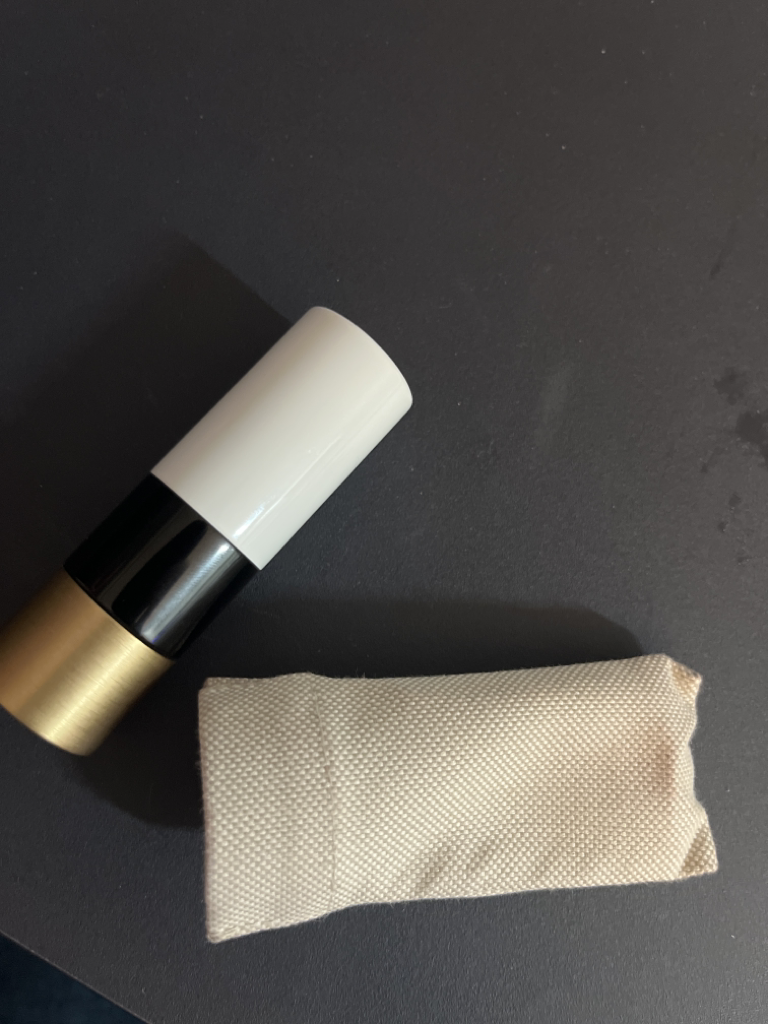 HERMES ROUGE HERMÈS SATIN LIPSTICK [21 ROSE ÉPICÉ] review image