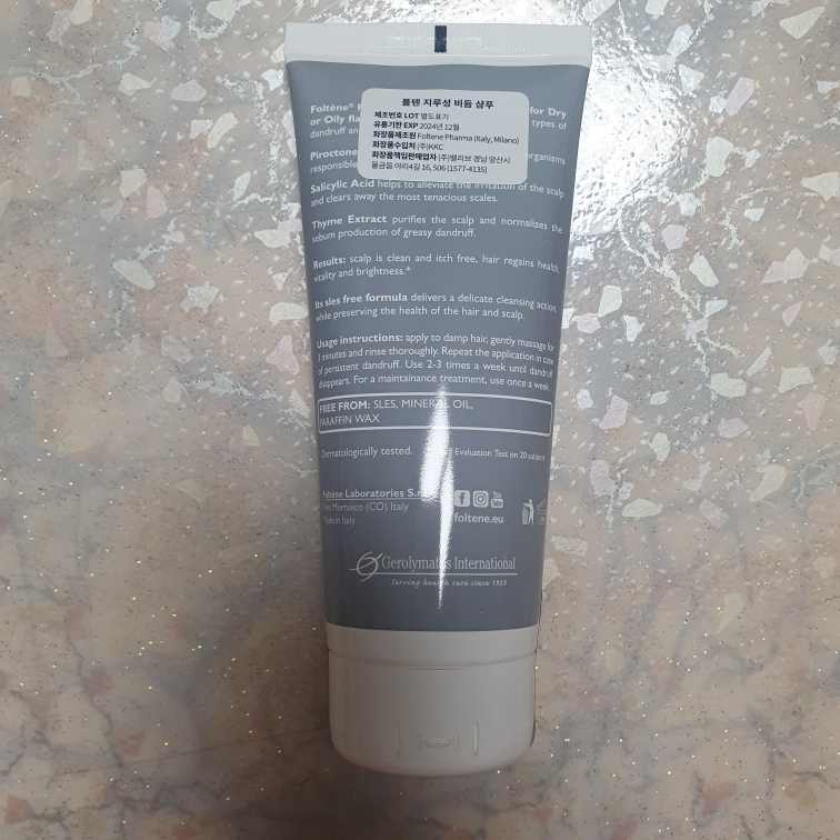 Foltene 脂溢性头皮去屑洗发水 common.review image