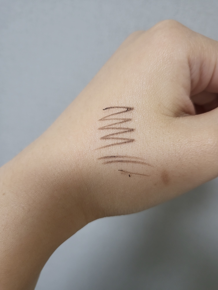 Real user review photo of HAN ALL SHADE LINER [02 Muted brown]