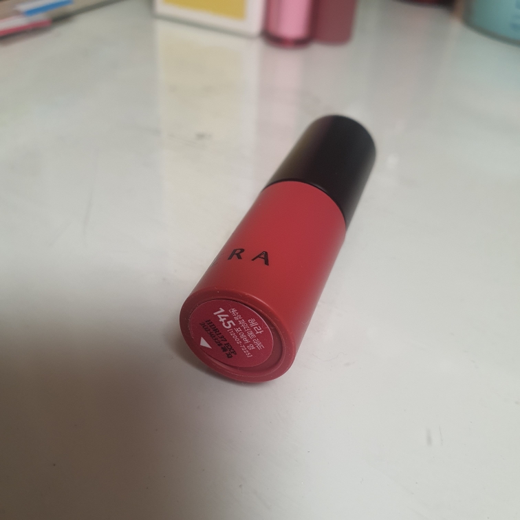 缎面哑光液体 [145号永远年轻]的真实用户使用照片