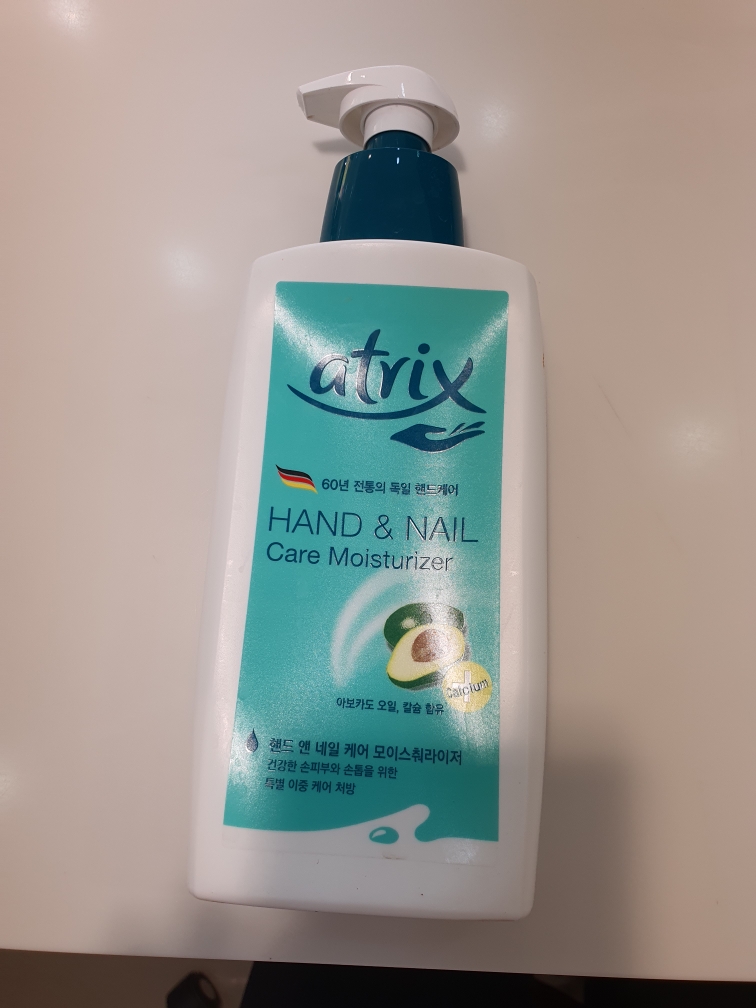 手部和指甲润肤霜的真实用户使用照片