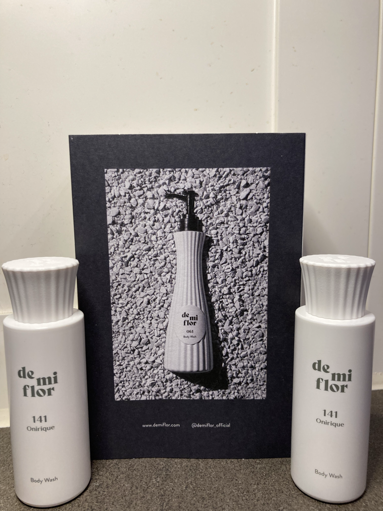 데미플로 (demiflor) 141 오니리끄 바디워시 review image