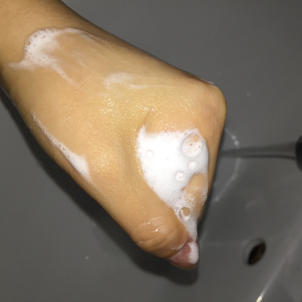 Derma Natural 99% 乳木果洗发水的真实用户使用照片