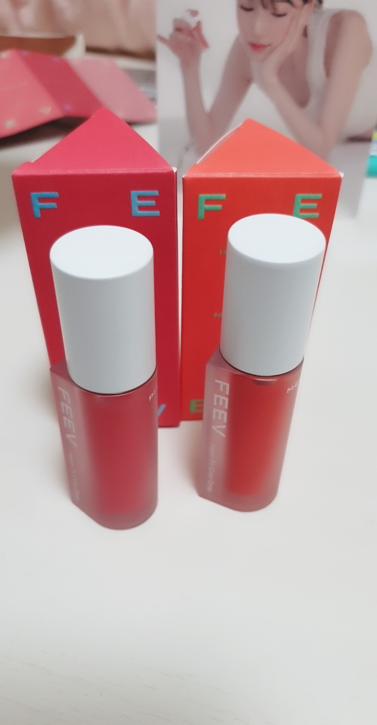 颜彩水滴唇釉 [独有魅力]的真实用户使用照片