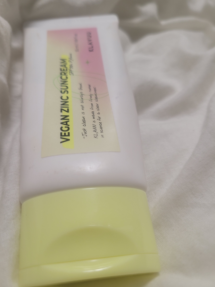 클라뷰 (KLAVUU) 비건 징크 선크림 [SPF50+/PA++++] review image