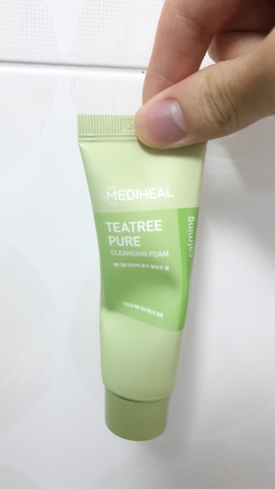 Real user review photo of Tea Tree Pure Cleansing Foam