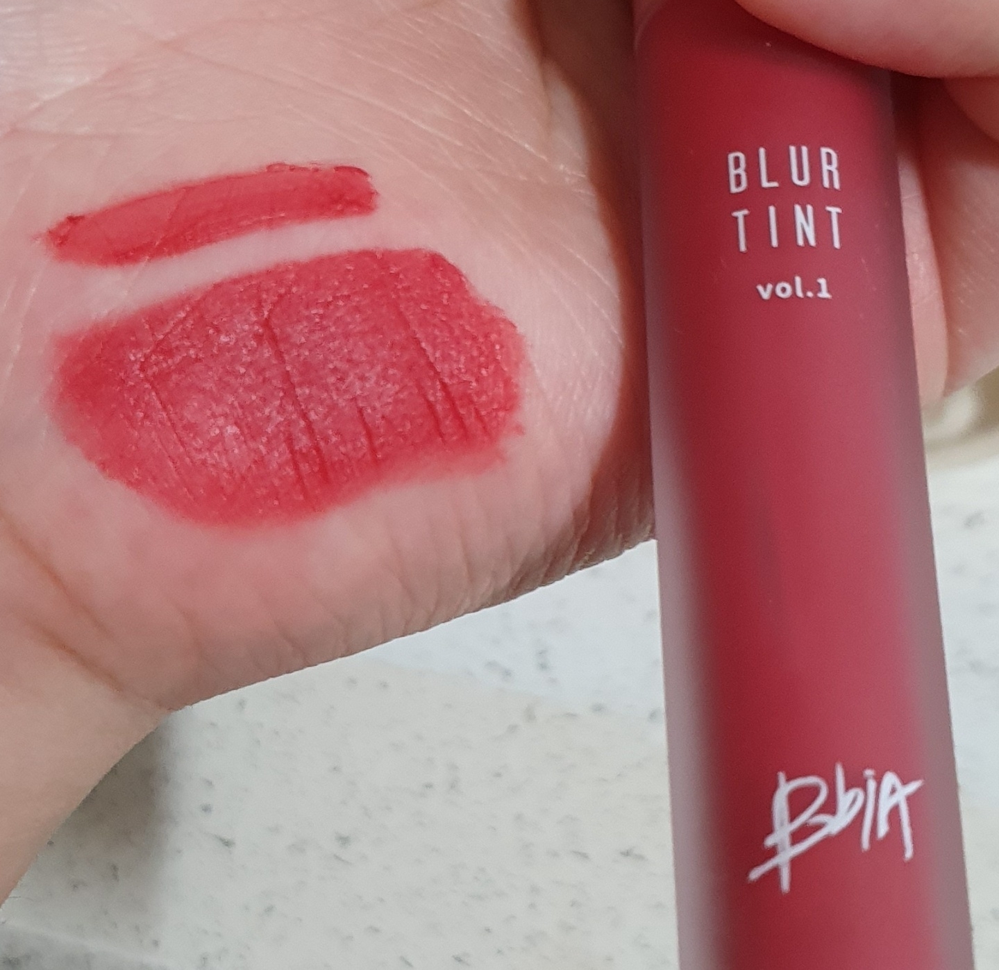 삐아 (BBIA) 블러 틴트 [05 현대시] review image