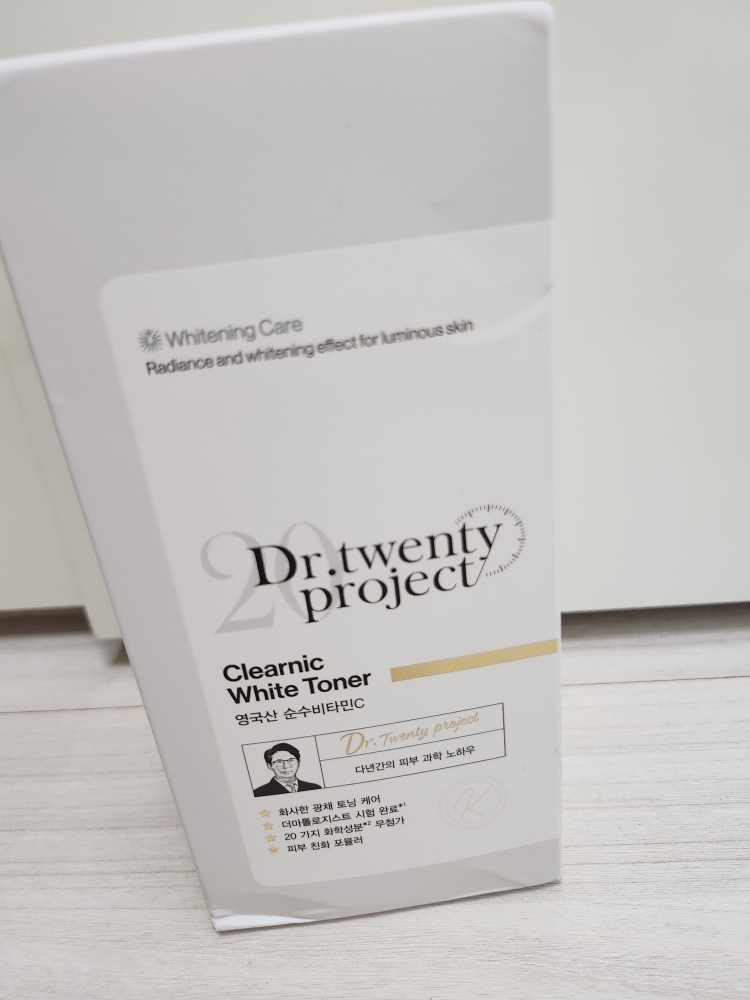 닥터트웬티프로젝트 (Dr.twentyproject) 클리어닉 화이트 토너 review image