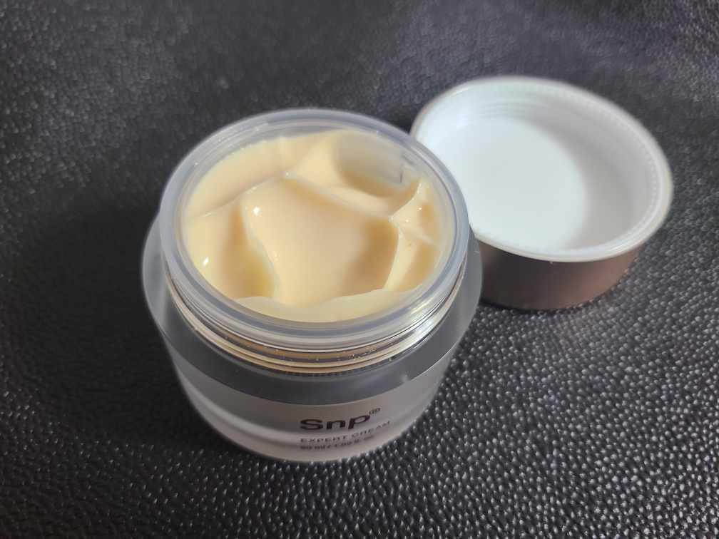 黄金胶原蛋白专家乳霜的真实用户使用照片