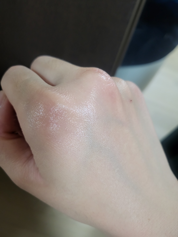 더아로마샵 (THEAROMASHOP) 유기농 로즈 수딩 토너 review image