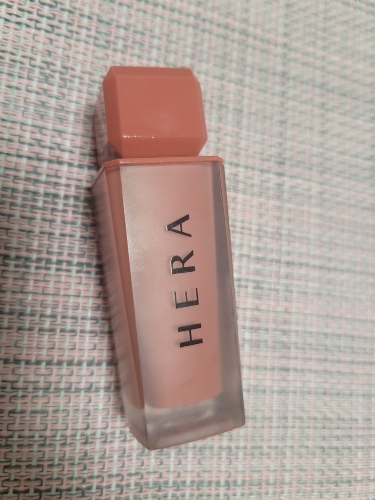 Real user review photo of Sensual Powder Matte [No. 435 Pampas]
