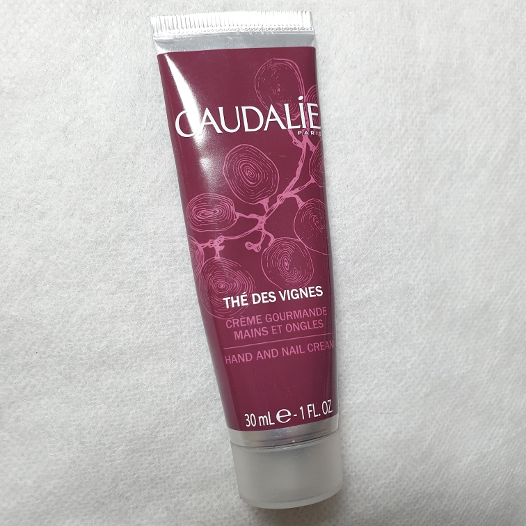 CAUDALIE Hand and Nail Cream Te de Vigneux review image