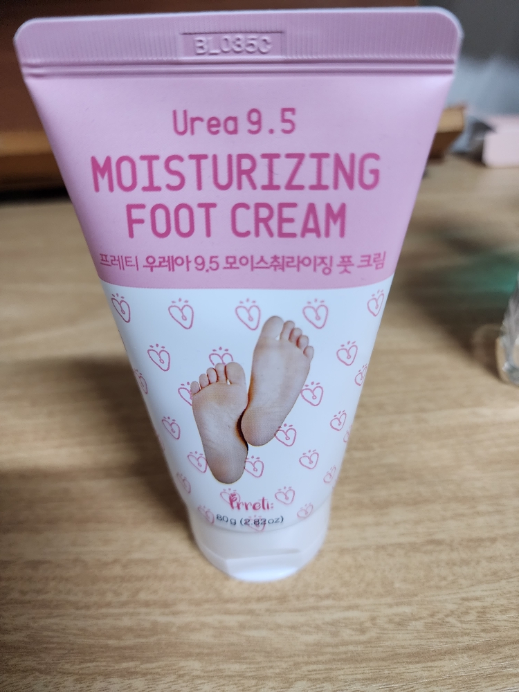 프레티 (prreti) 우레아 9.5 모이스춰라이징 풋크림 review image