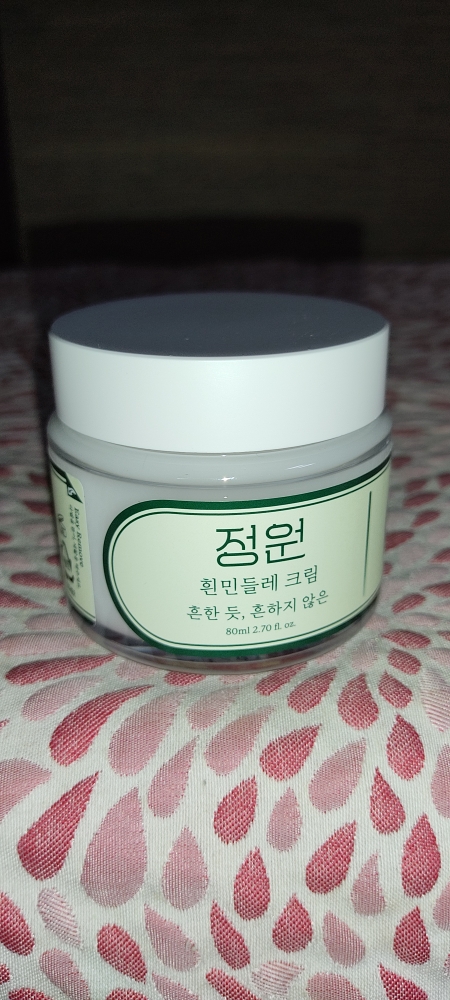 Jungwon 白色蒲公英奶油 common.review image