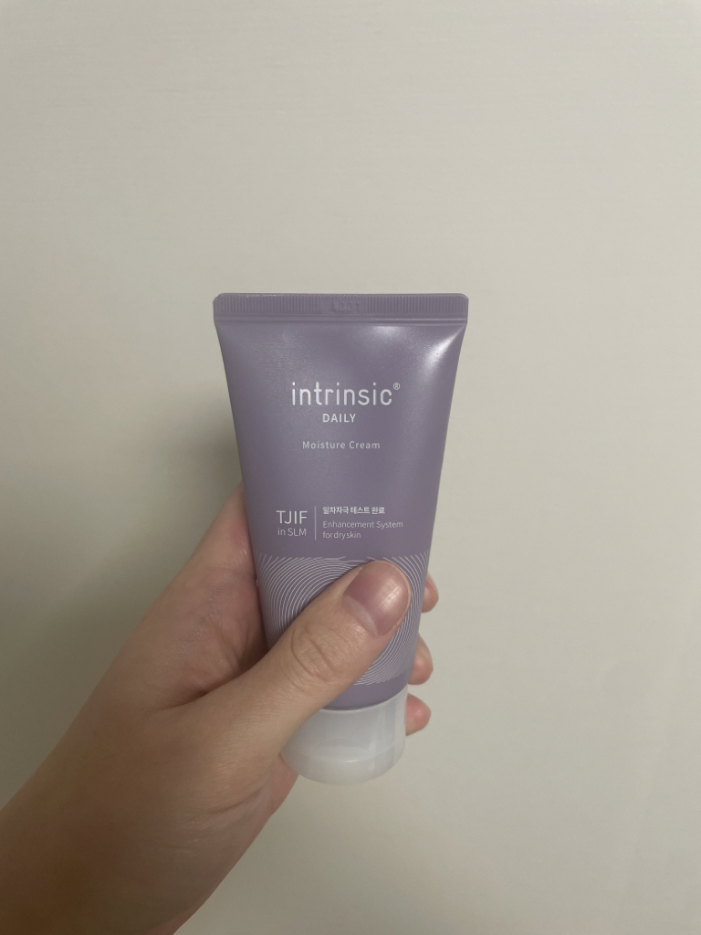 intrinsic 日常保湿霜 common.review image