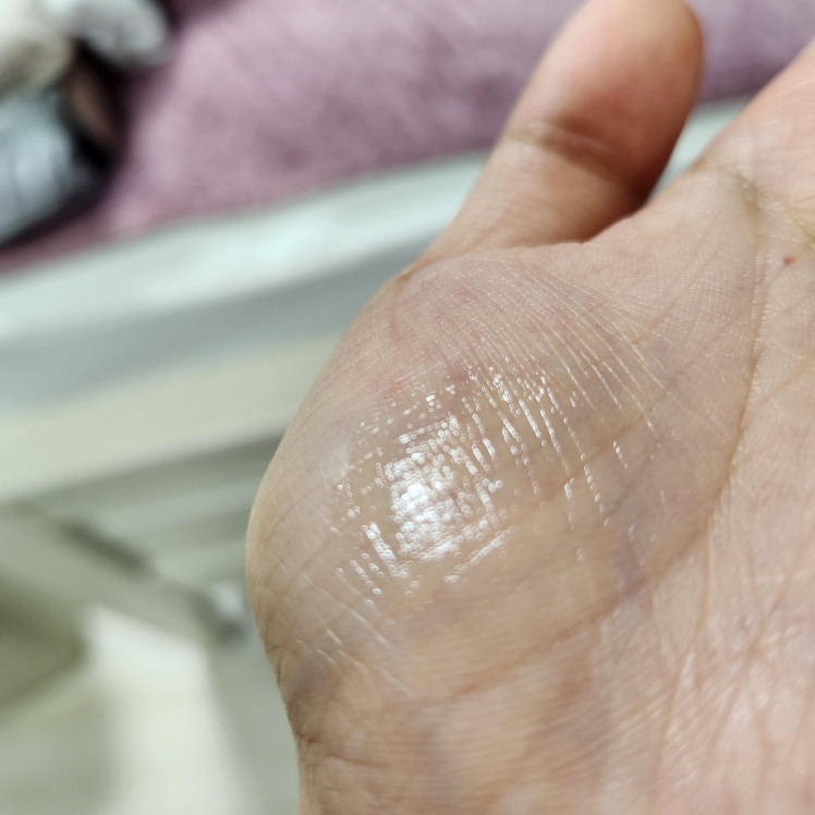 滋养润唇膏 [全天候]的真实用户使用照片