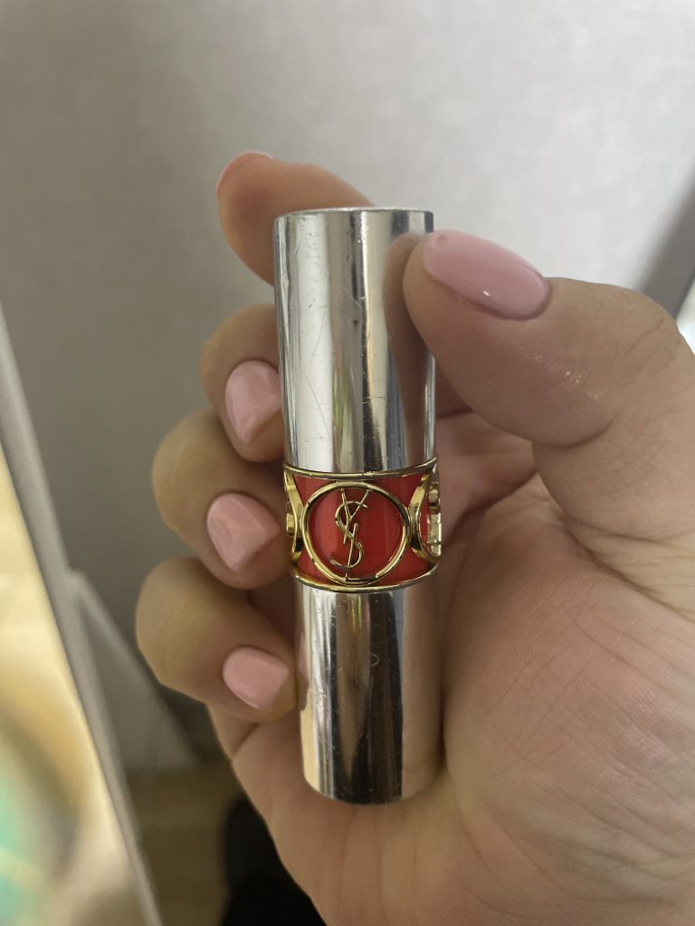 柔润闪耀 [12号珊瑚红]的真实用户使用照片