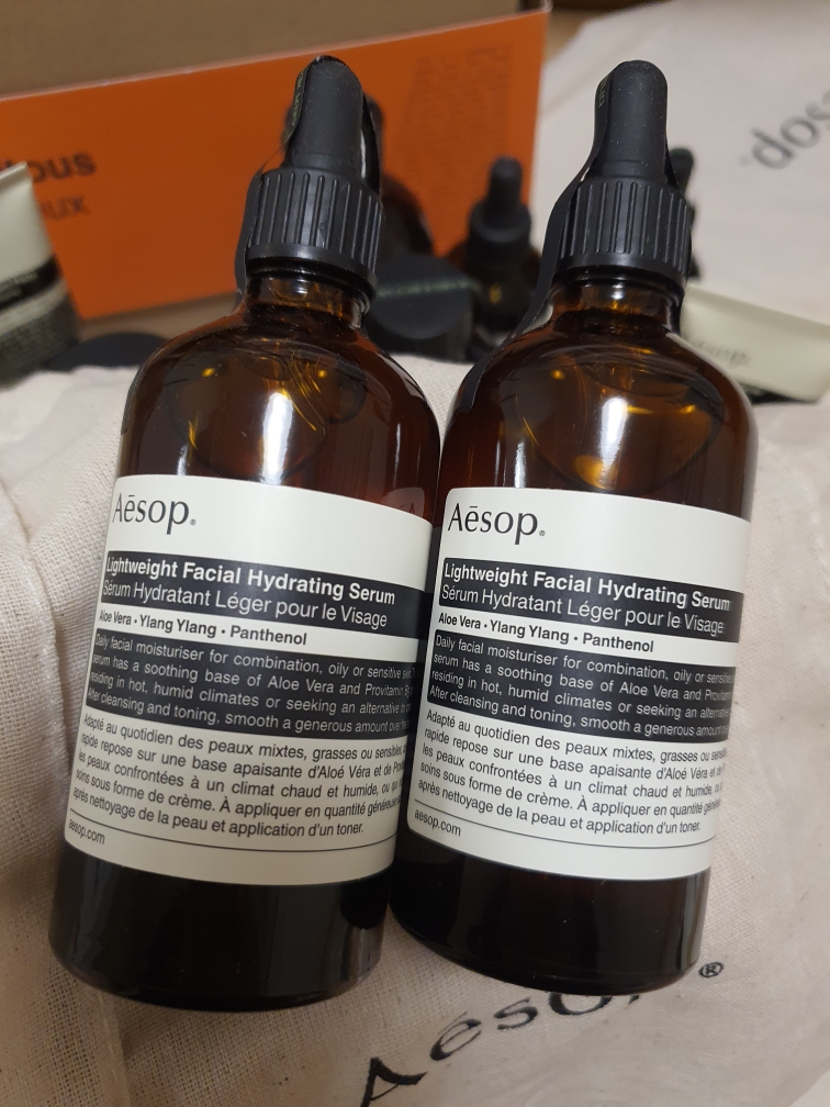 이솝 (Aesop) 라이트웨이트 페이셜 하이드레이팅 세럼 review image