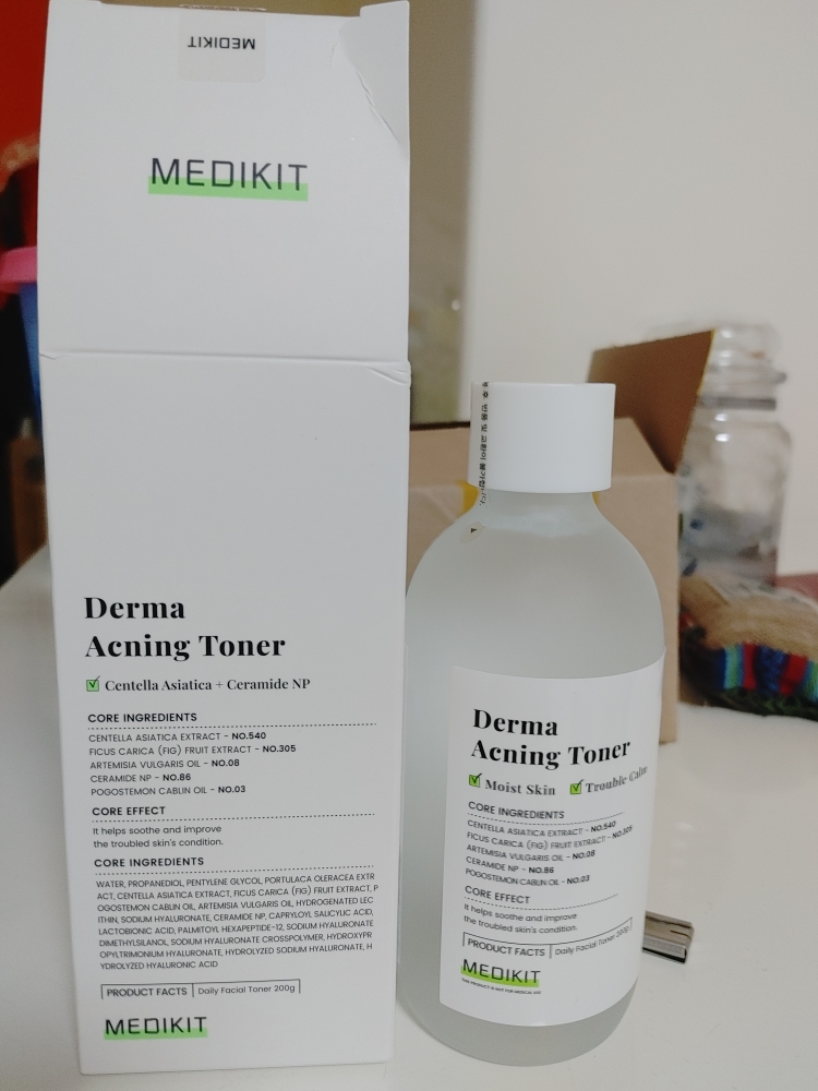 Real user review photo of Derma Acning Toner
