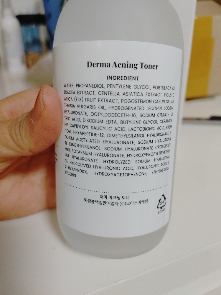 Real user review photo of Derma Acning Toner