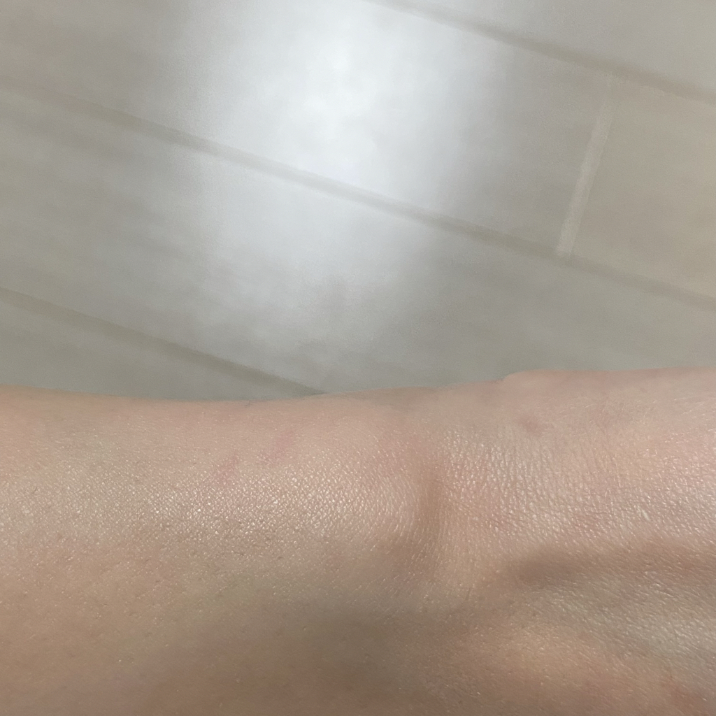 블랙루즈 (BLACKROUGE) 씬레이어 벨루어 쿠션 [SPF40/PA++] [VC01 포슬린] review image