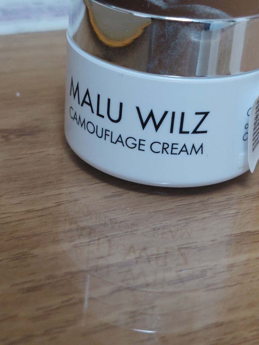 마루빌츠 (MALUWILZ) 케머플라지 워터프루프 크림 컨실러 [7호 컨투어링브라운] review image
