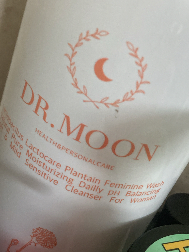 닥터문 (DR.MOON) 유산균 락토케어 질경초 여성청결제 [폼타입] review image