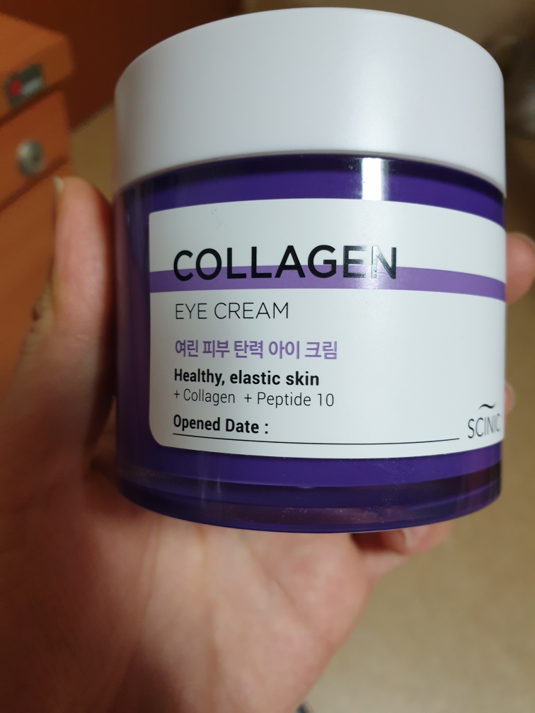 胶原蛋白眼霜的真实用户使用照片