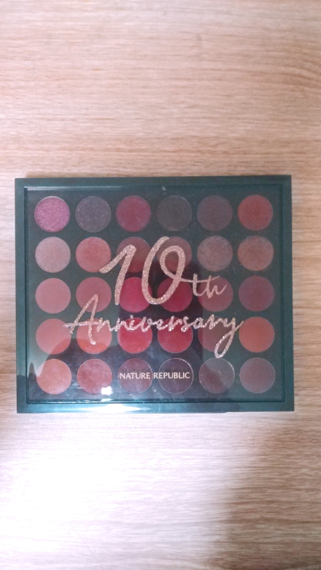 NATUREREPUBLIC XEdition ProTouch Color Master Shadow Palette review image