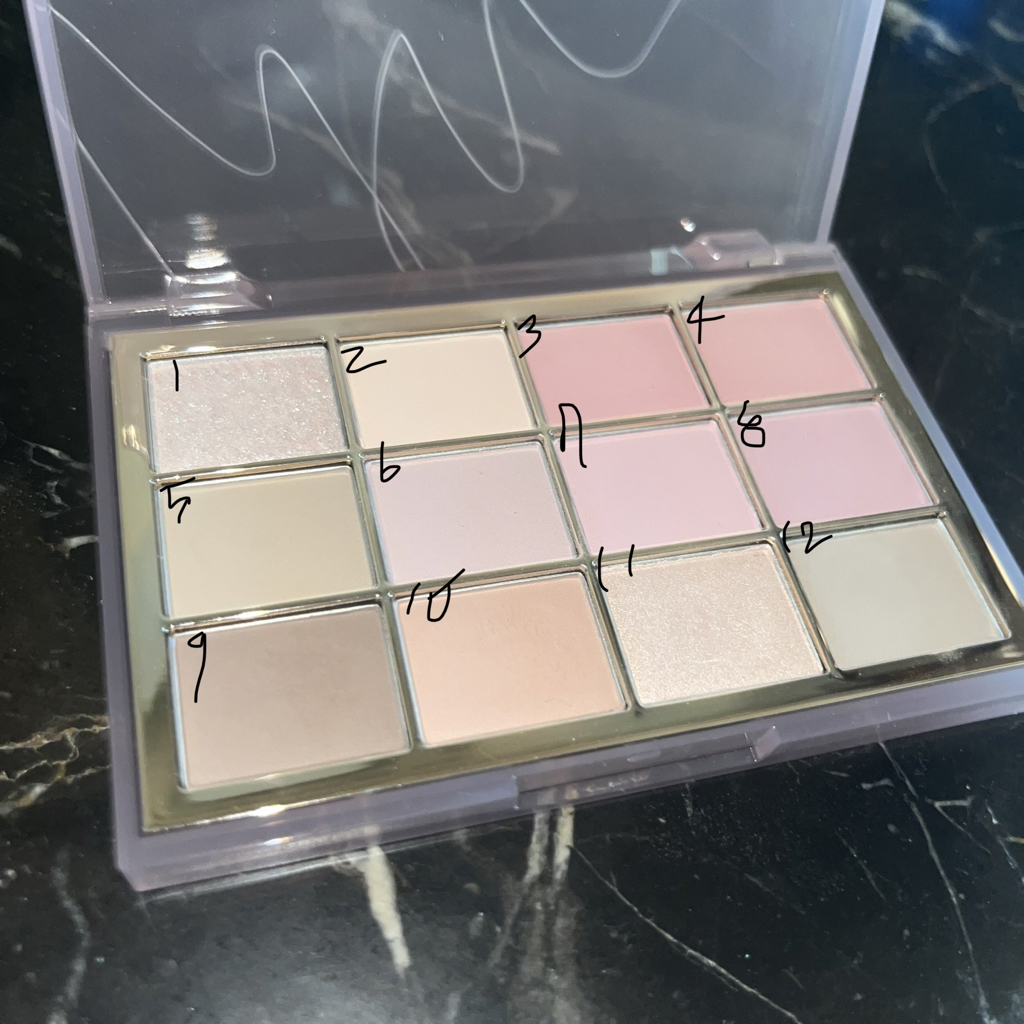 웨이크메이크 (wakemake) 소프트 블러링 아이팔레트 [07 퓨어라벤더블러링] review image