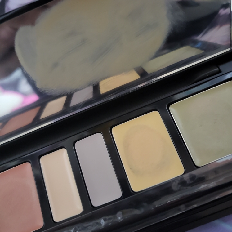 Real user review photo of Artist Concealer Palette [Blend]