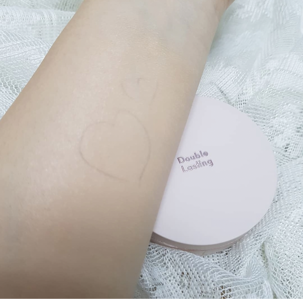 ダブルラスティングクッショングロー [SPF50+/PA+++] [N21 ニュートラルベージュ]のリアルなユーザー写真