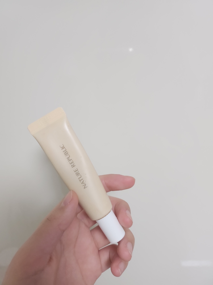 product review image