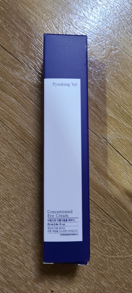 深层护理眼霜的真实用户使用照片