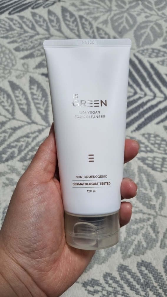 LHA 素食洁面乳的真实用户使用照片