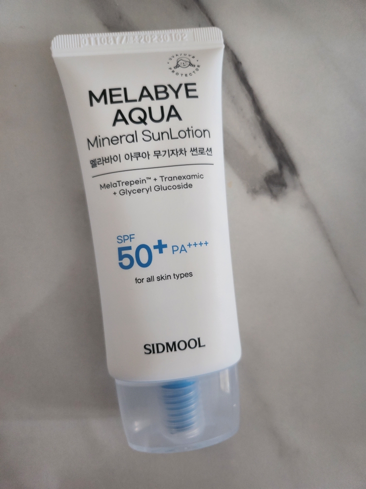 美乐芭雅水动力防晒乳霜 [SPF50+/PA++++]的真实用户使用照片