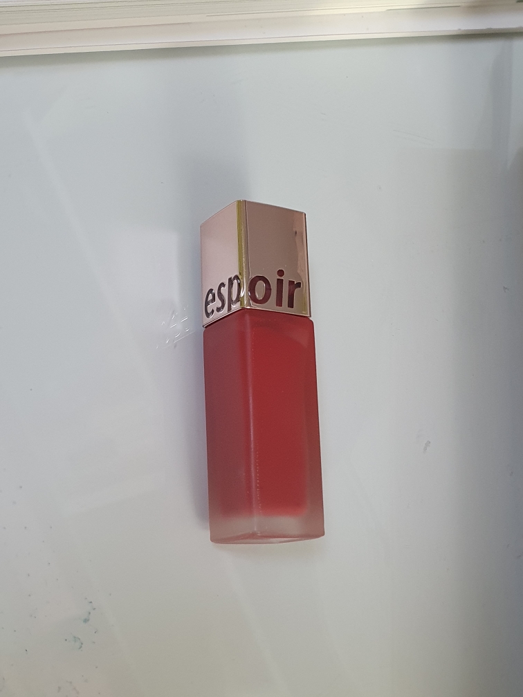高级唇彩丝绒 [月光]的真实用户使用照片