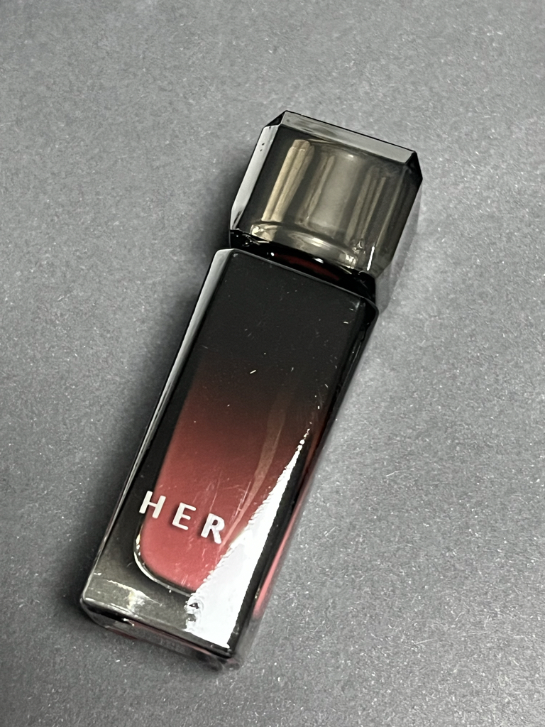 感官柔和润泽唇彩 [79号 珊瑚]的真实用户使用照片