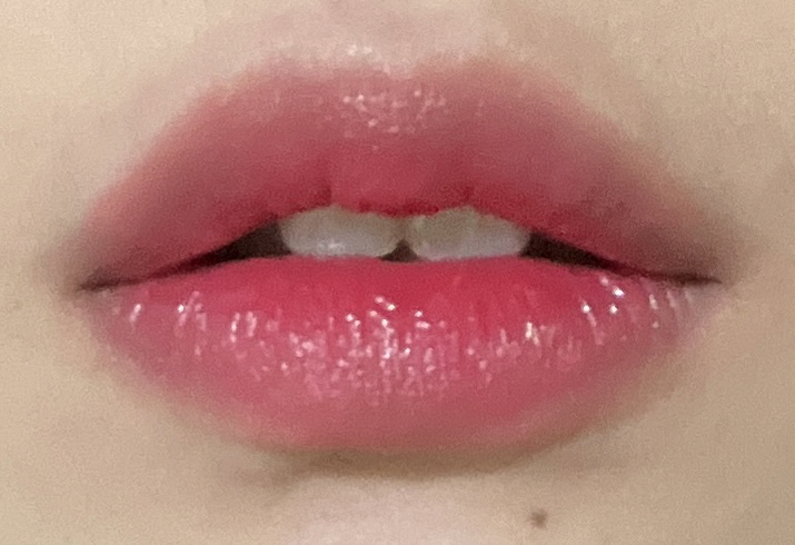 입생로랑뷰티 (YVESSAINTLAURENTBEAUTY) 루쥬 볼륍떼 샤인 [12호 코랄돌머] review image