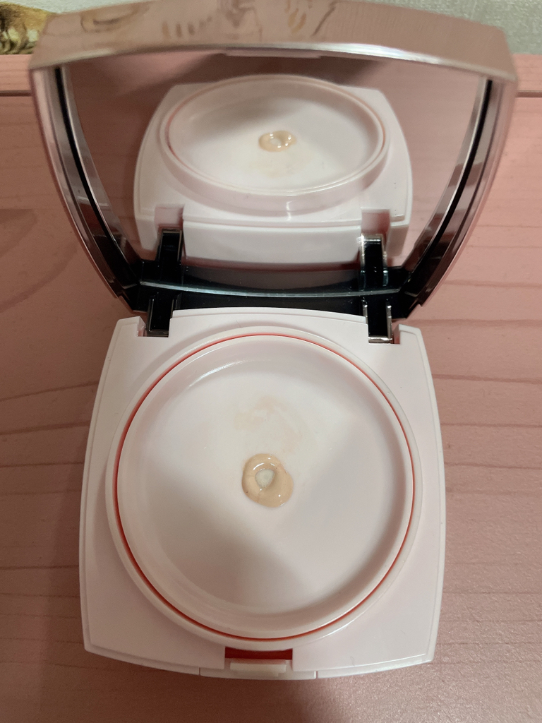 天使之翼版雷霆亮肤霜 [SPF50+/PA++++]的真实用户使用照片