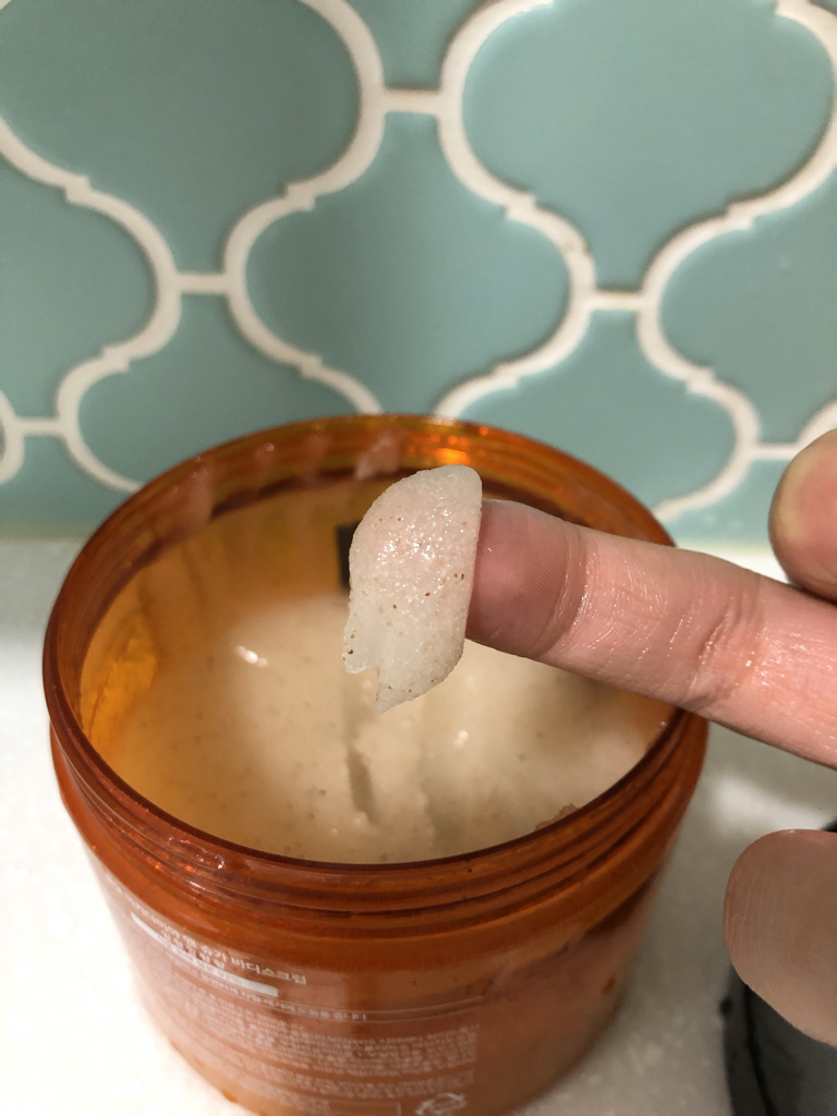 KUNDAL Macadamia & Sugar Body Scrub [Ylang Ylang] review image