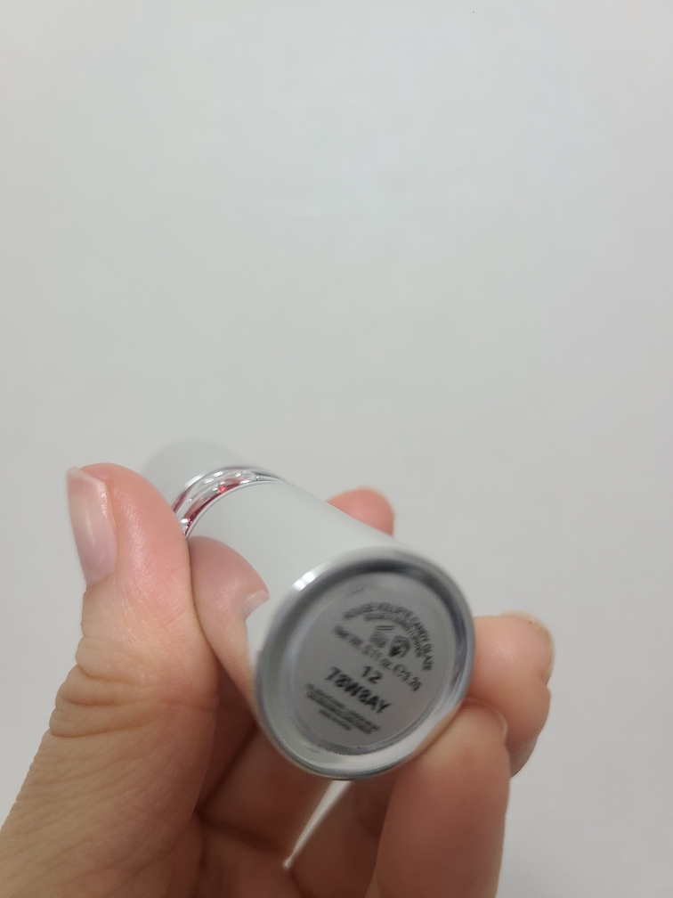 柔滑丰润糖果釉面 [12 珊瑚兴奋]的真实用户使用照片
